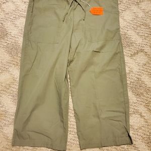 Cherokee olive cropped